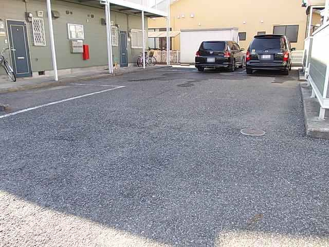エスポワールASO参番館の駐車場