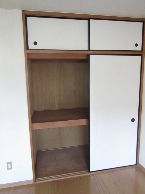 エスポワールASO参番館の収納