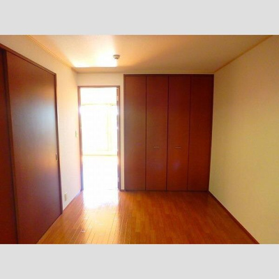 【寝室】 | Luce Del Sole