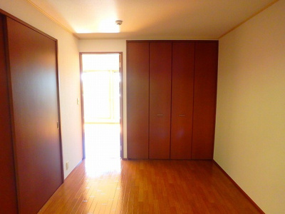 【寝室】 | Luce Del Sole