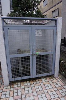 【その他共用部分】 | 敷地内ゴミステーション