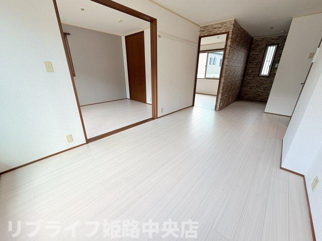 プランヴェールの居間・リビング