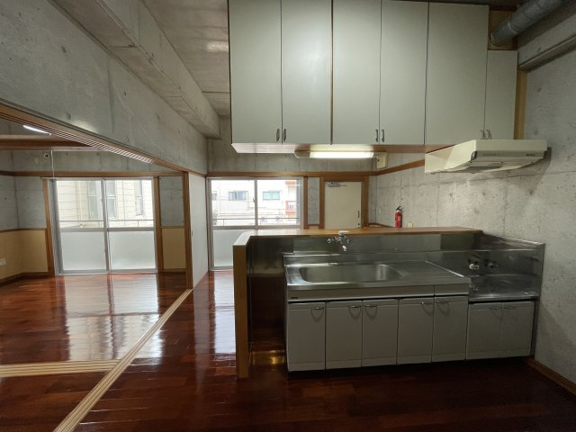 ＭＡＣＨＩＴＡ　ＢＬＤ