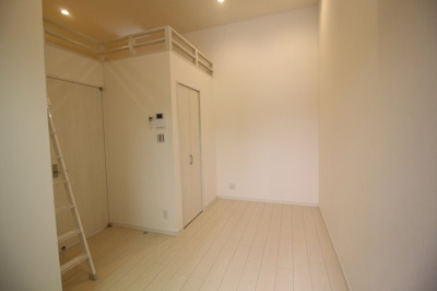 【寝室】 | First Gate KOBE