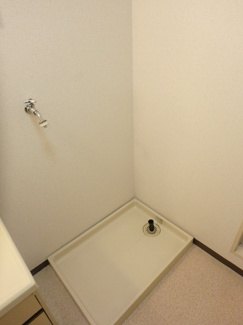 【設備】 | コスモマンション | 洗濯機置き場　