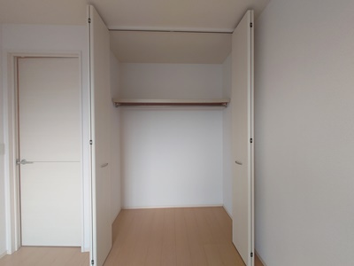 トレグラースＣ棟の収納