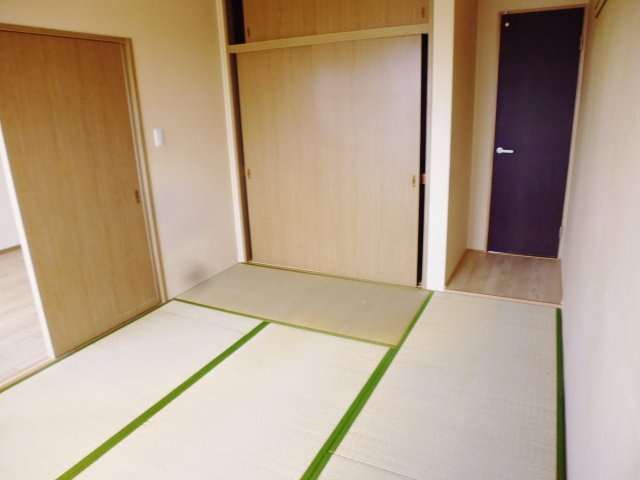 ハイツコーエーⅡの和室