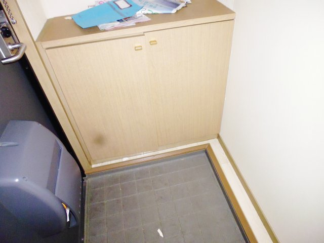 ハイツコーエーⅡの玄関