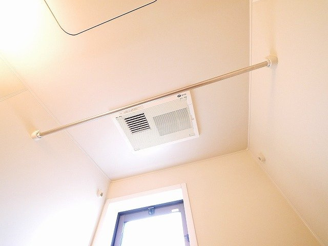 リバーラック　Ａ棟の設備|浴室乾燥機付きで快適に過ごせます