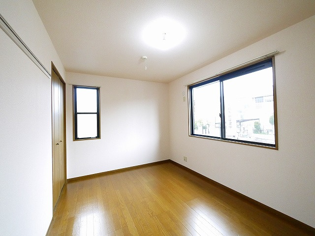 ヴェルリバージュの寝室|落ち着いて過ごせるお部屋なので、寝室にいかがでしょうか