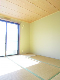 【寝室】 | オークハイツ | 和室６帖