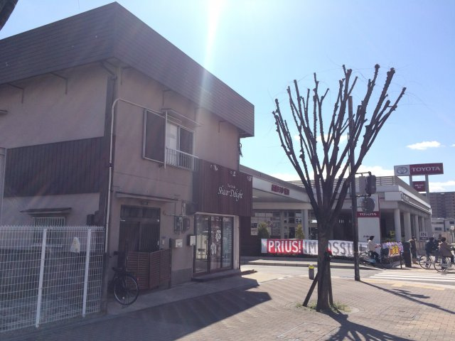 つかしん前店舗の外観