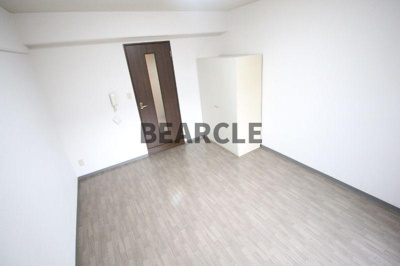 【洋室】 | ソフィアコート