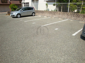 【駐車場】 | 敷地内平面駐車場