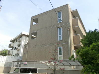 【外観】 | TREBINA AYAKA | ＴＲＥＢＩＮＡ　ＡＹＡＫＡ