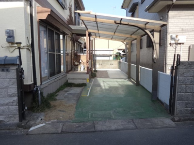 【駐車場】 | 野村邸 | 駐車場２台込み！