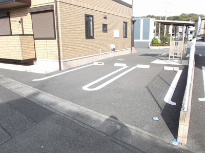 【駐車場】 | ウィンザーⅡ