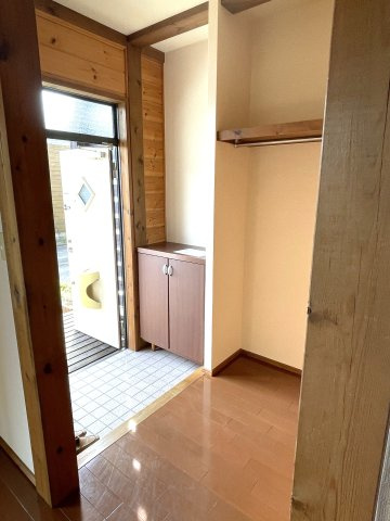 茂原市千町のテラスの玄関