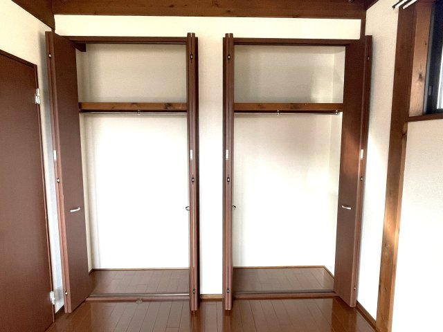 茂原市千町のテラスの収納|1階洋室