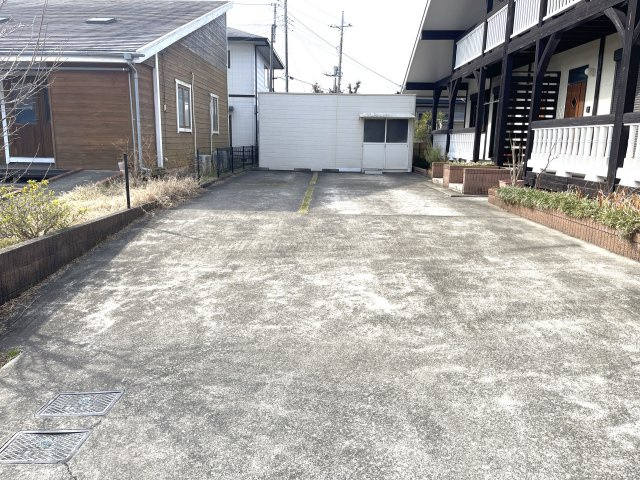 茂原市千町のテラスの駐車場|縦列にて２台可