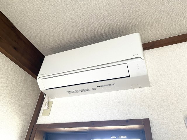 茂原市千町のテラスの設備|LDK　エアコン設備