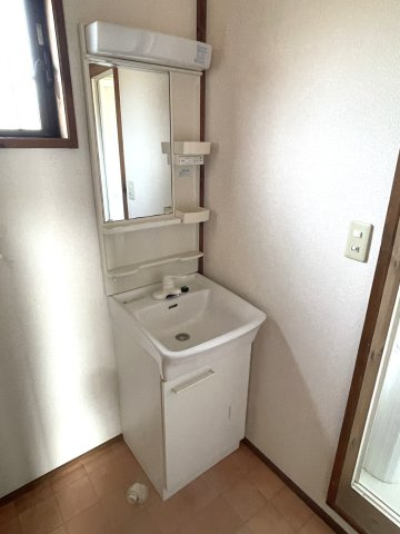 茂原市千町のテラスの洗面所