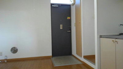 【玄関】 | フローラＣ