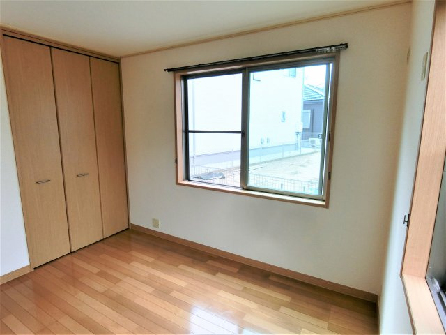 ハーモニーの洋室