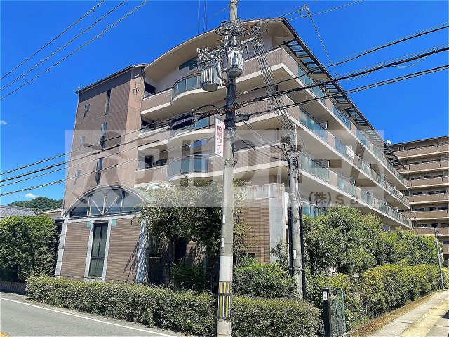 グリーンベールヒル柏原の外観