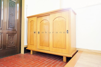 【玄関】 | 手稲本町1-2戸建 | シューズボックス完備