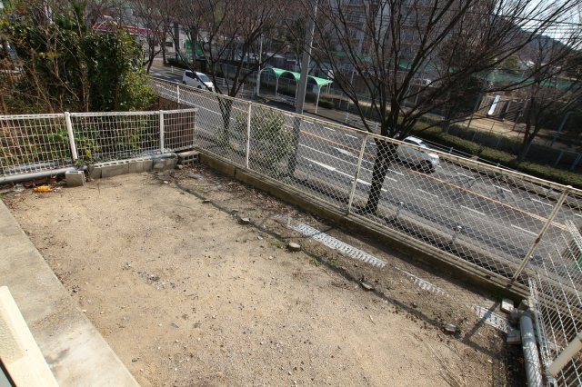 サンタウン林の庭
