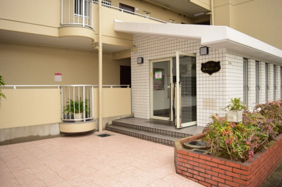 【外観】 | コーポ・ラ・ベリエール