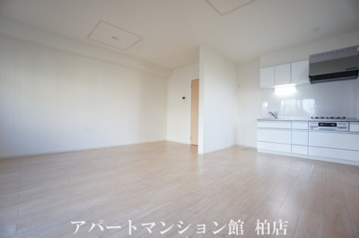 【居間・リビング】 | アルバーロ