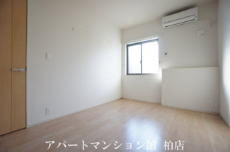 【寝室】 | アルバーロ
