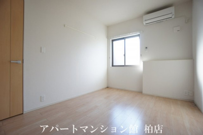 【寝室】 | アルバーロ
