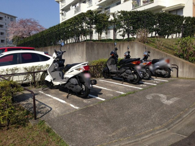 【その他共用部分】 | 洋光台南第2団地1号棟 | バイク置場