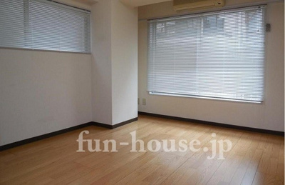 【居間・リビング】 | 青山アイリット