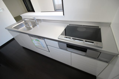 【キッチン】 | グリーンコートⅡ番館 | ☆ＩＨコンロ３口＆グリル付☆