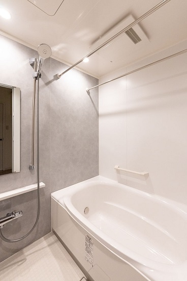 中央区勝どき６丁目の賃貸マンションの浴室|同反転タイプ参照