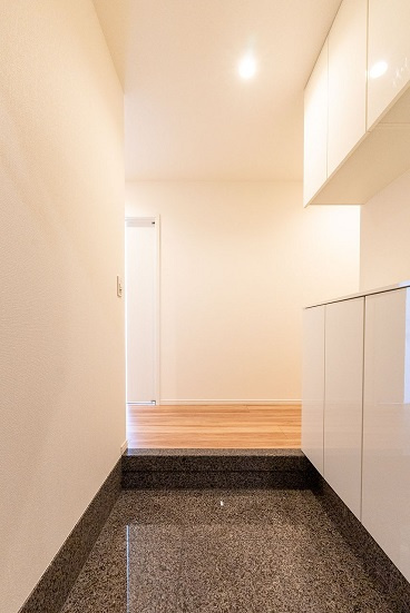 中央区勝どき６丁目の賃貸マンションの玄関|同反転タイプ参照