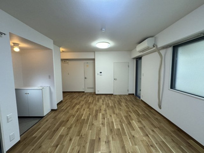 【寝室】 | トニーズフラット