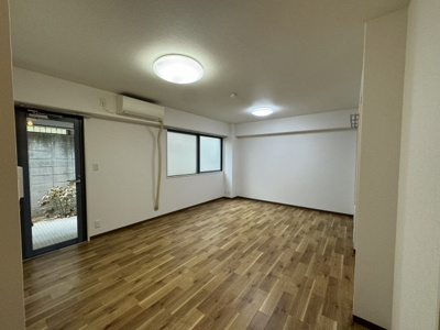 【居間・リビング】 | トニーズフラット