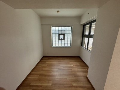 【寝室】 | トニーズフラット