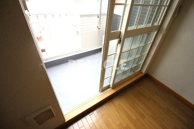 【バルコニー】 | ソレアード小野A