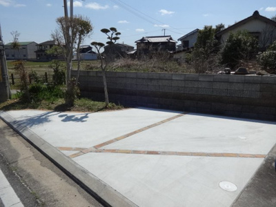 【駐車場】 | メゾンプリマベラ | 敷地内駐車場が月額５０００円！