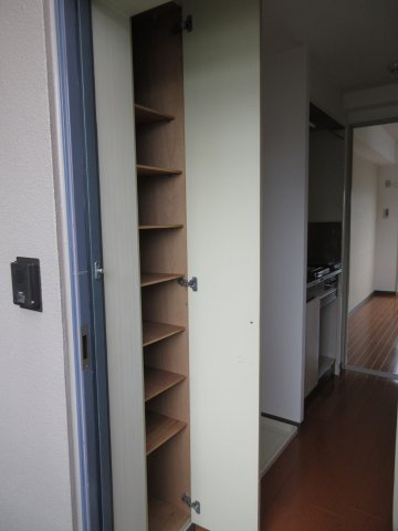 レクセル日吉の収納