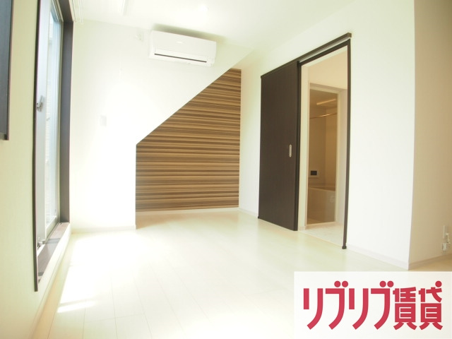 GRANDTIC EVER GREEN(グランティックエバーグリーン)の居間・リビング