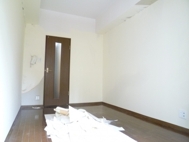 プレサンス難波東