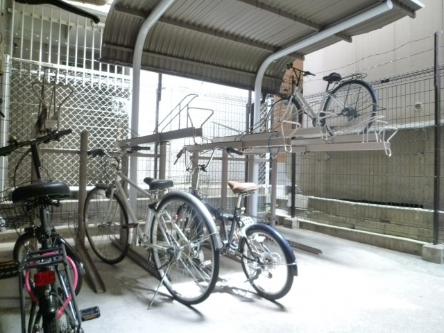 プレサンス難波東