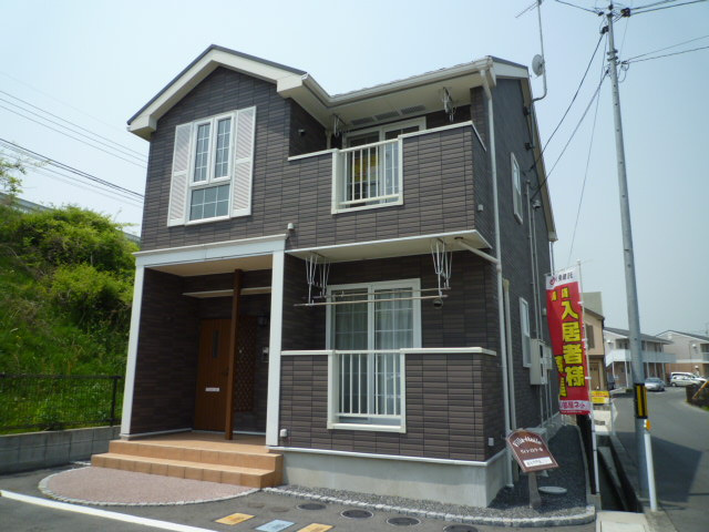 総社市門田のアパートの外観